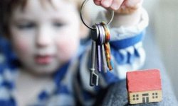 Разрешение органов опеки на продажу квартиры несовершеннолетнего: порядок получения и срок действия согласия