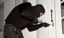 Наказание за кражу по статье 158 УК РФ, образец заявления в полицию о краже имущества